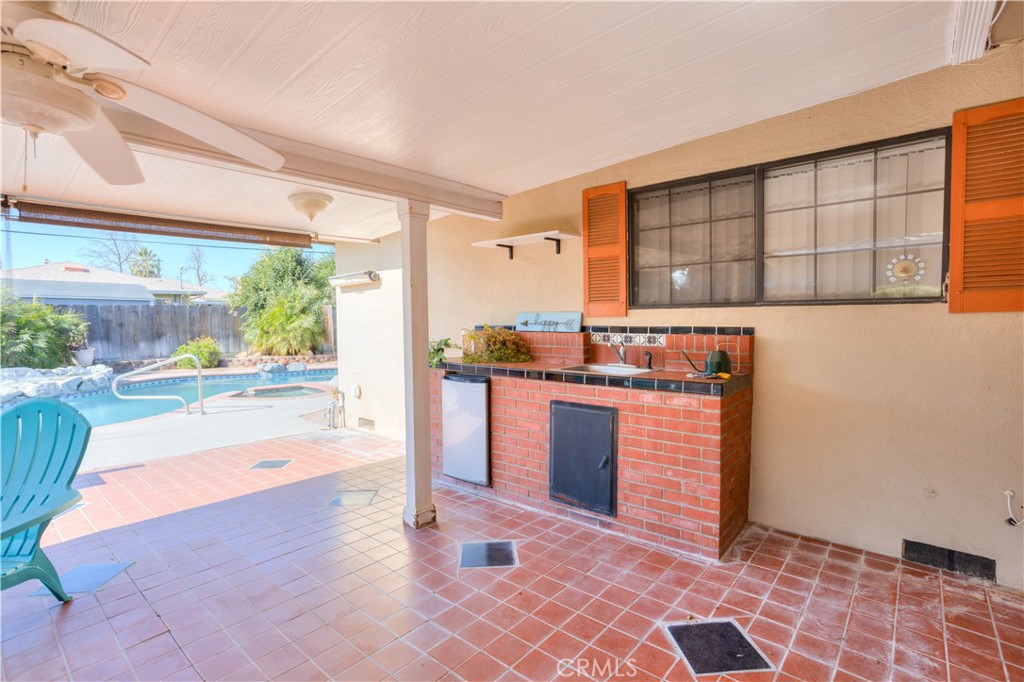 544 Seminole Dr, Merced, CA 95340