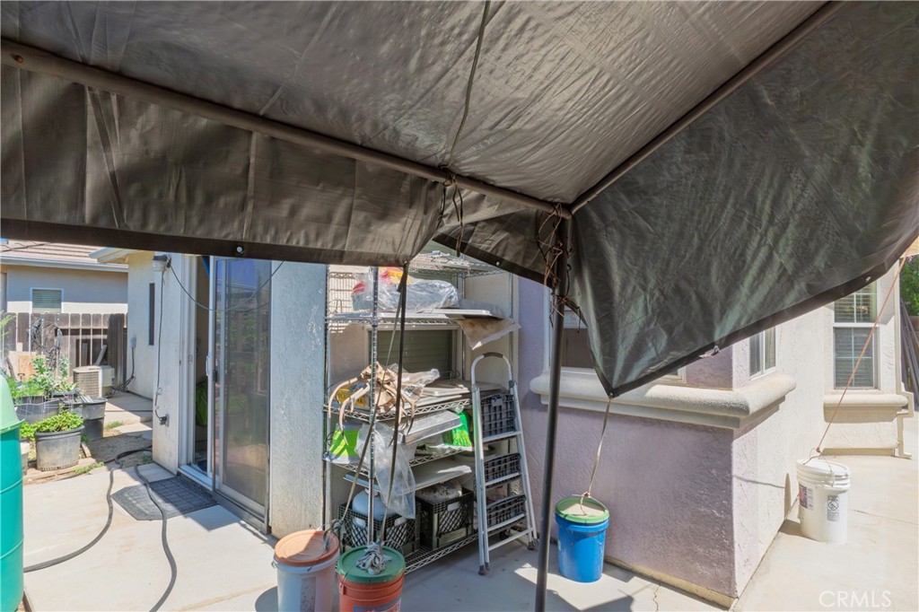 123 Manzanita Ave, Merced, CA 95341