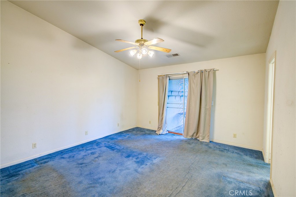 2326 Santos St, Dos Palos, CA 93620