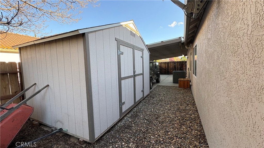 1463 Hunter, Merced, CA 95340