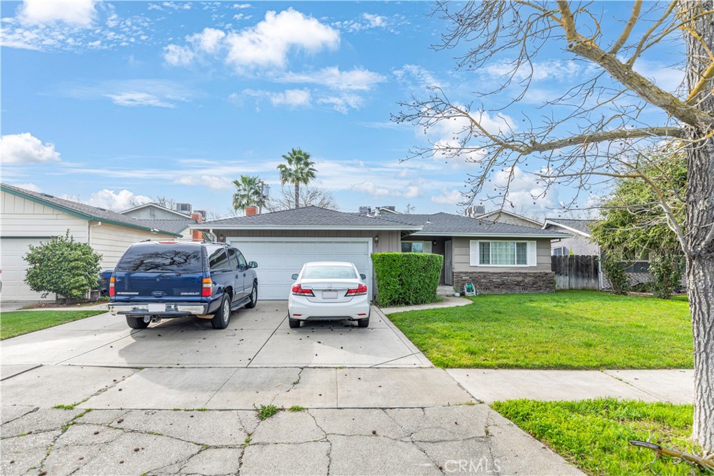 3125 El Capitan, Merced, CA 95340