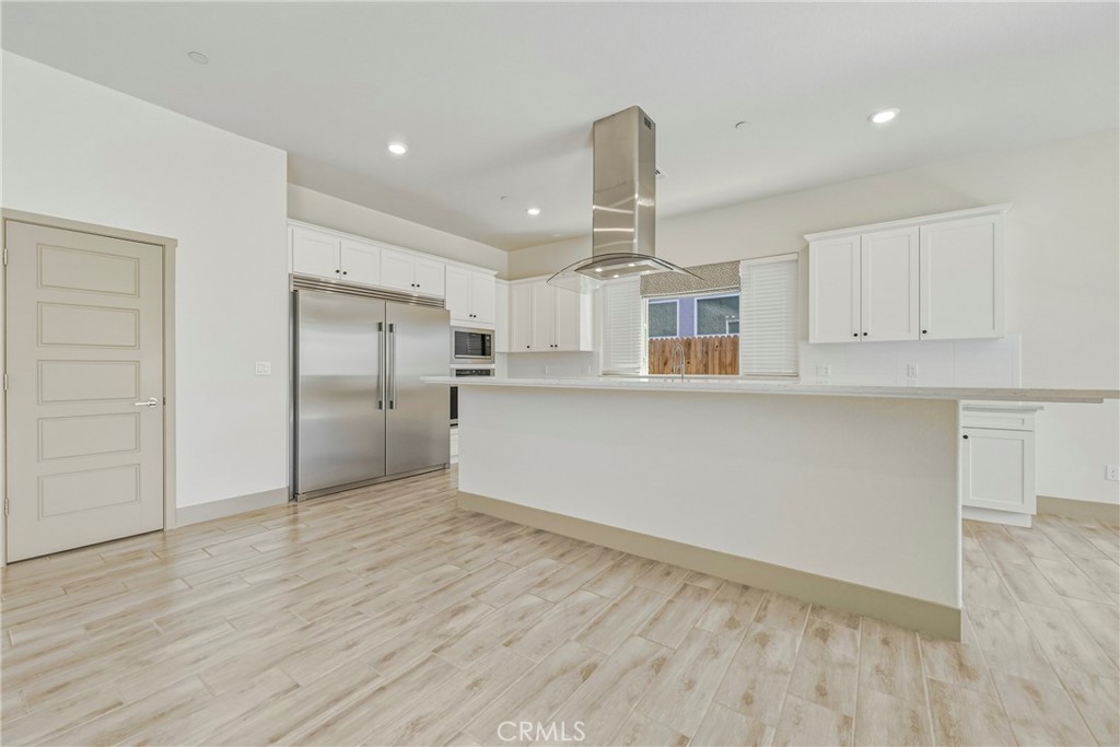 2446 Valverde Dr, Merced, CA 95340