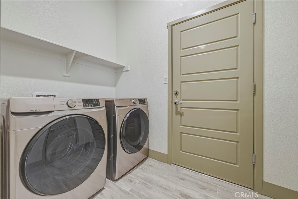 2446 Valverde Dr, Merced, CA 95340