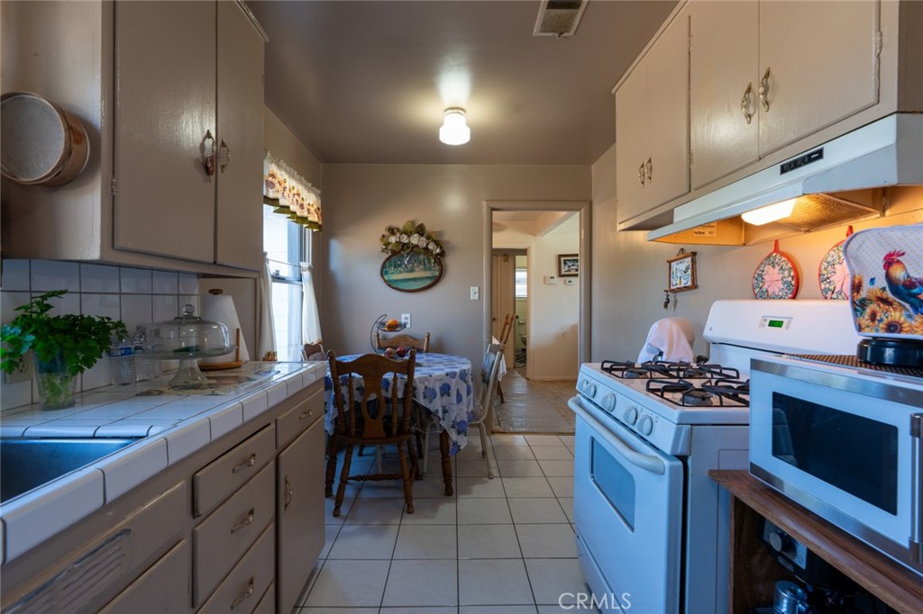 469 Cedar Ave, Atwater, CA 95301