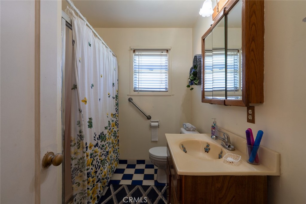 469 Cedar Ave, Atwater, CA 95301