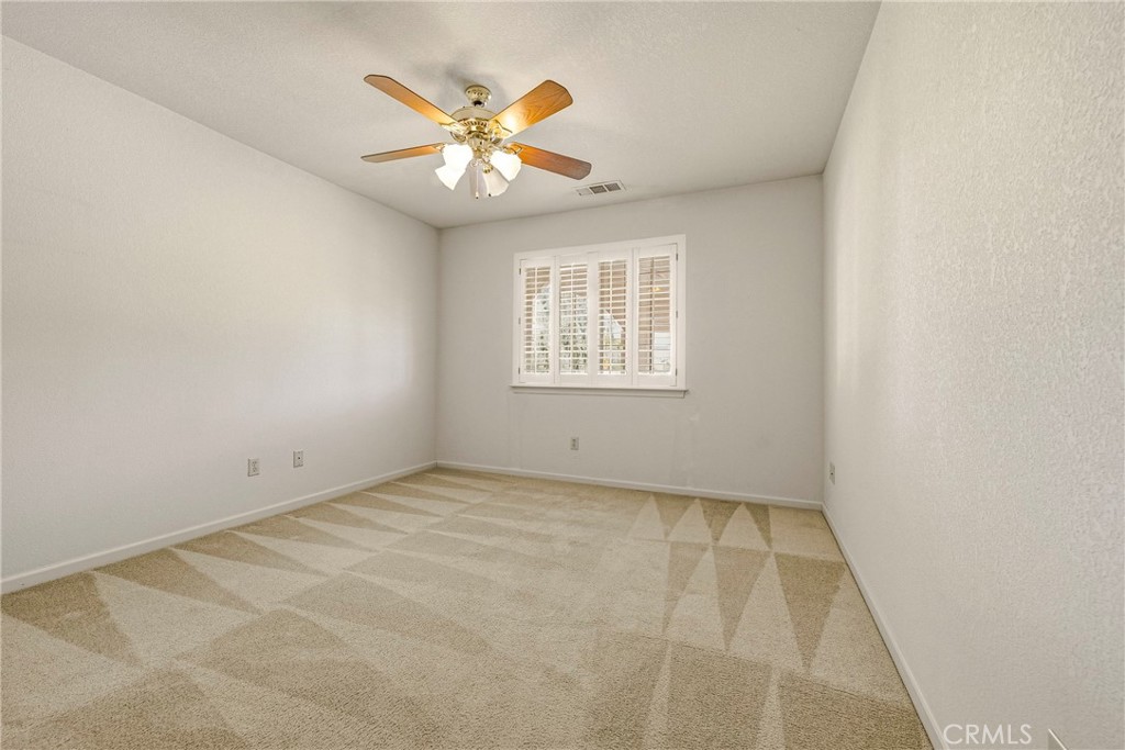 2394 E South Bear Creek Dr, Merced, CA 95340