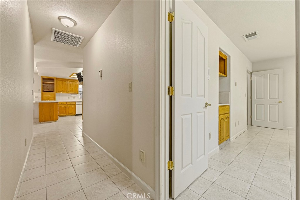 2394 E South Bear Creek Dr, Merced, CA 95340