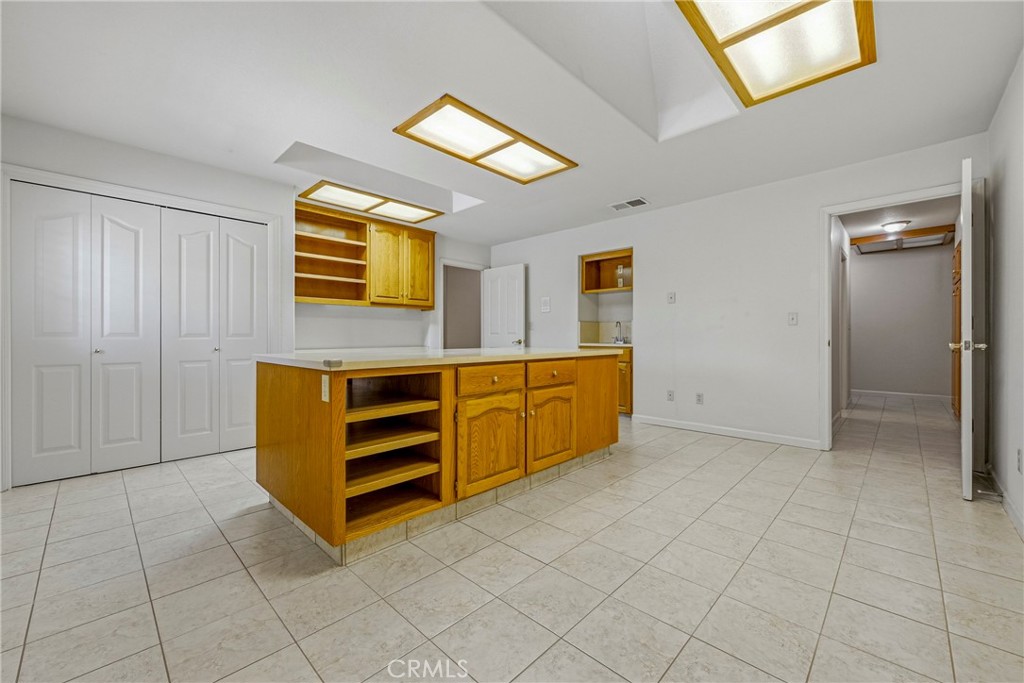 2394 E South Bear Creek Dr, Merced, CA 95340