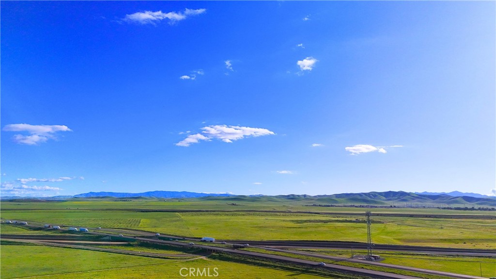 15930 hilldale Ave, Los Banos, CA 93635