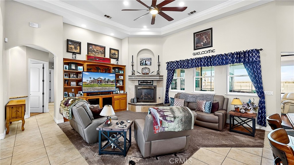 21160 Second Ave, Stevinson, CA 95374