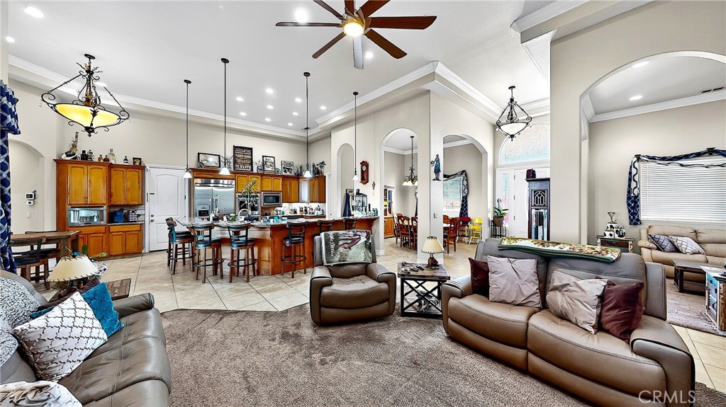 21160 Second Ave, Stevinson, CA 95374