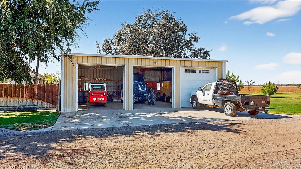 21160 Second Ave, Stevinson, CA 95374