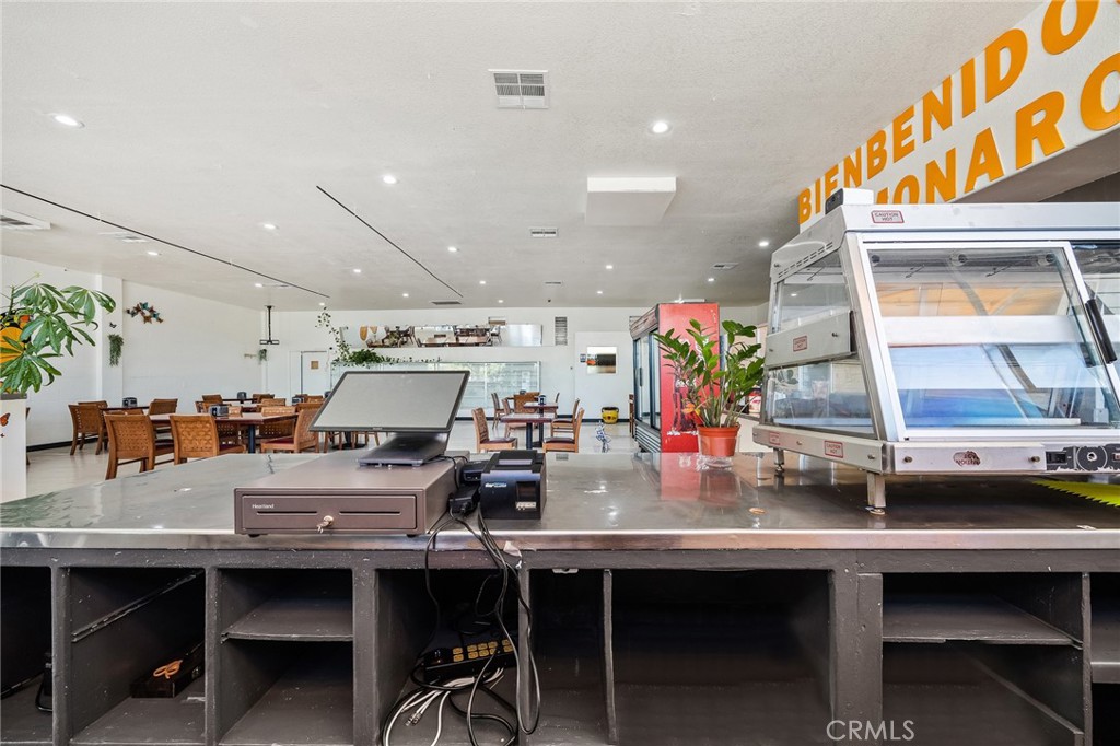 33027 Road 159, Ivanhoe, CA 93235