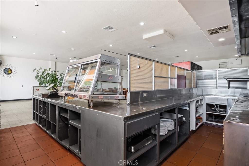 33027 Road 159, Ivanhoe, CA 93235