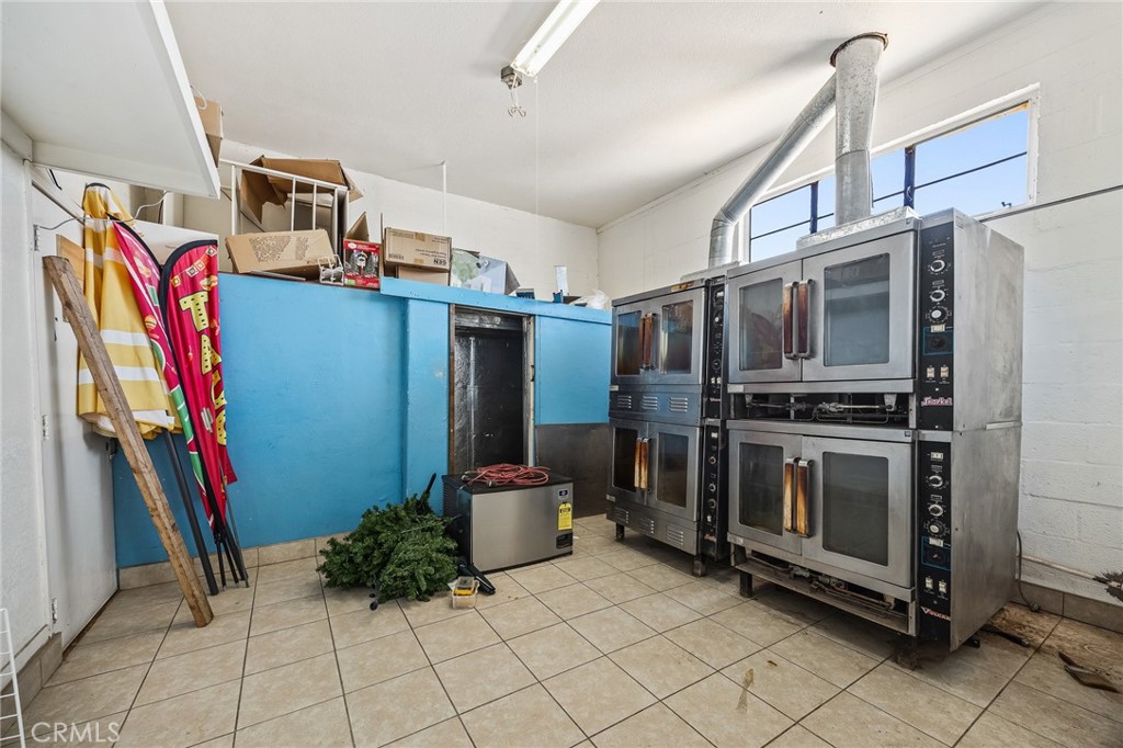 33027 Road 159, Ivanhoe, CA 93235