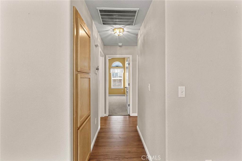 2887 Evergreen Ct, Livingston, CA 95334