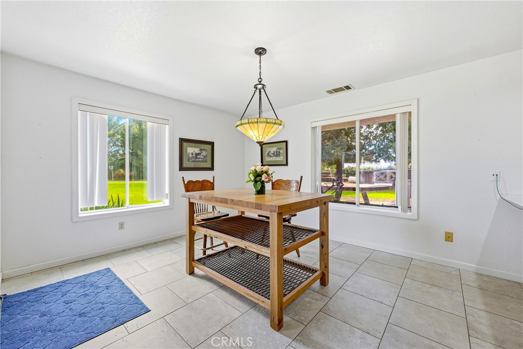 3692 N Gardner, Merced, CA 95340