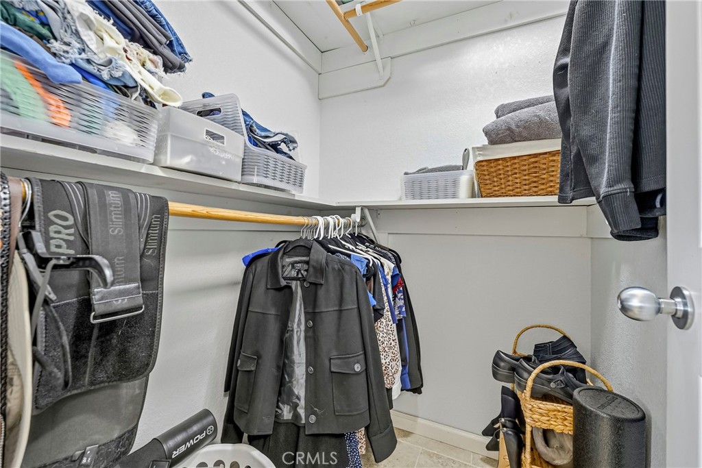 3692 N Gardner, Merced, CA 95340