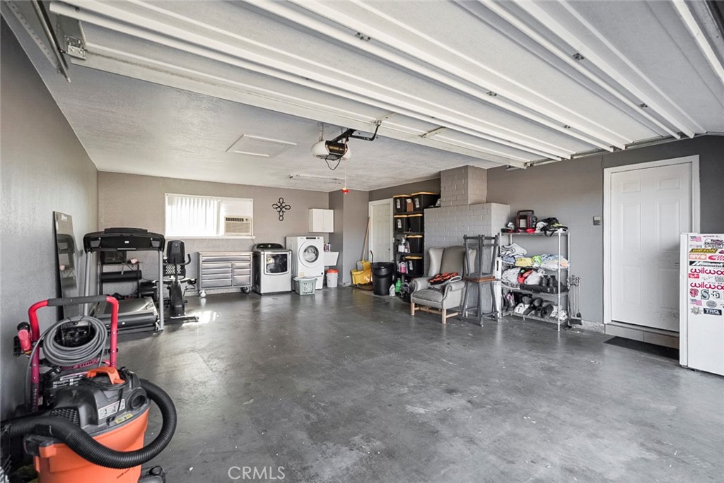 608 Grant, Chowchilla, CA 93610