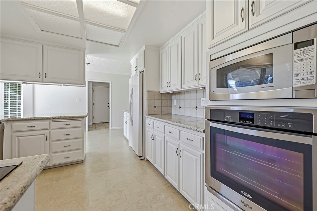 2411 Bluegrass Ln, Merced, CA 95340