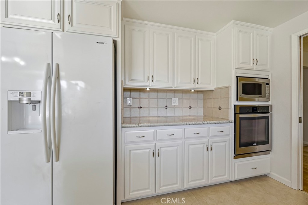 2411 Bluegrass Ln, Merced, CA 95340