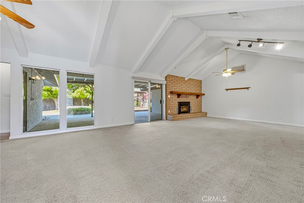 2411 Bluegrass Ln, Merced, CA 95340