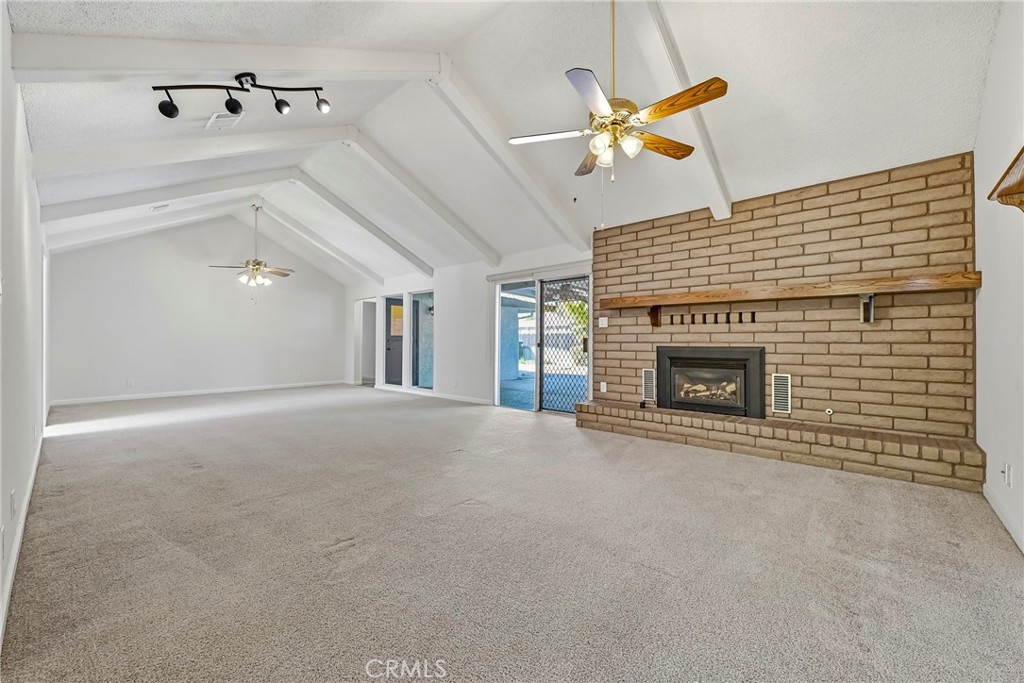 2411 Bluegrass Ln, Merced, CA 95340