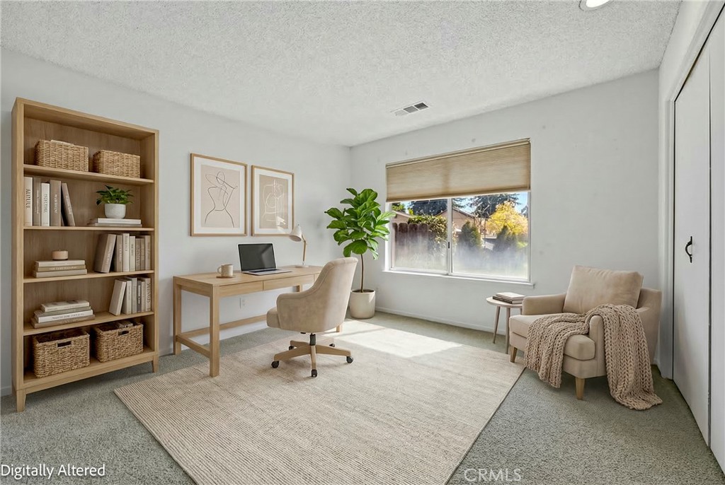 2411 Bluegrass Ln, Merced, CA 95340