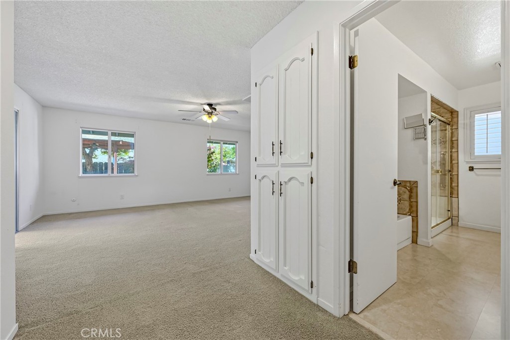 2411 Bluegrass Ln, Merced, CA 95340