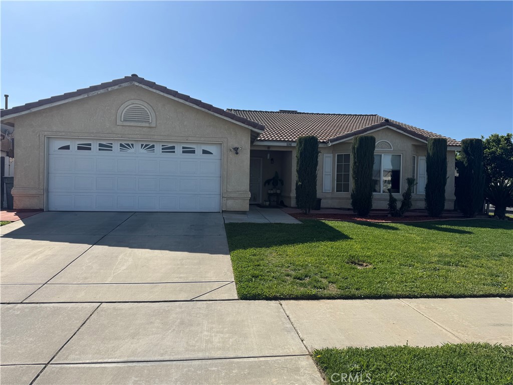 596 St Teresa Ct, Merced, CA 95341