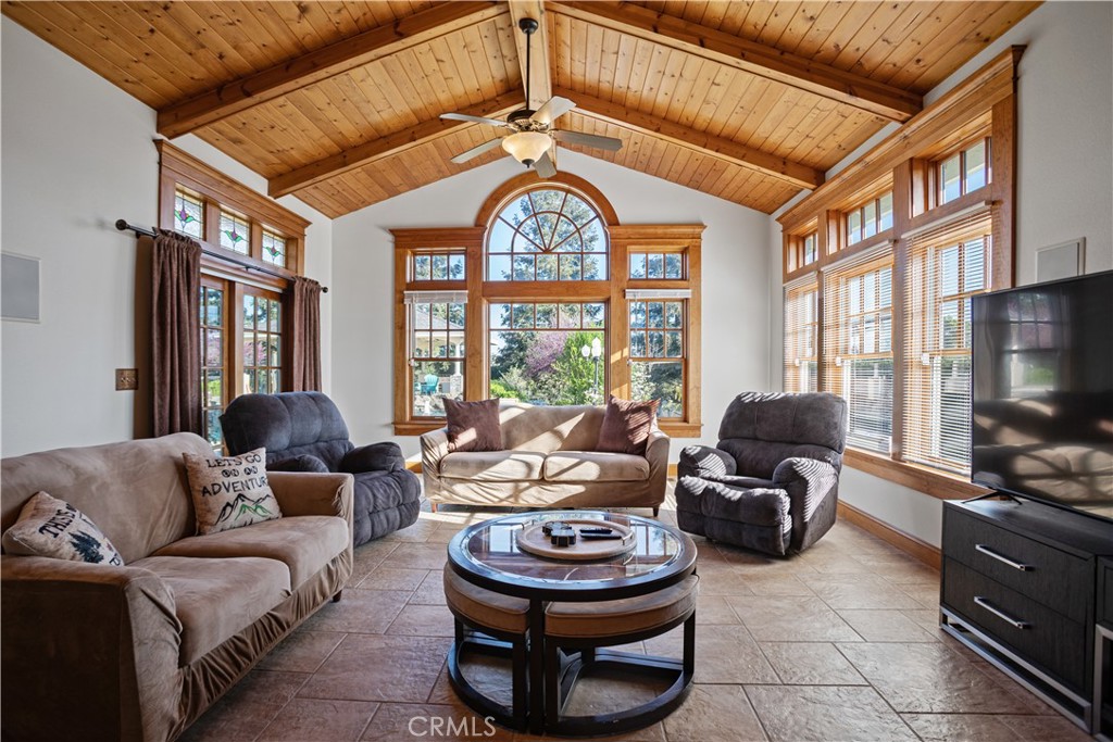 1789 E North Bear Creek, Merced, CA 95340