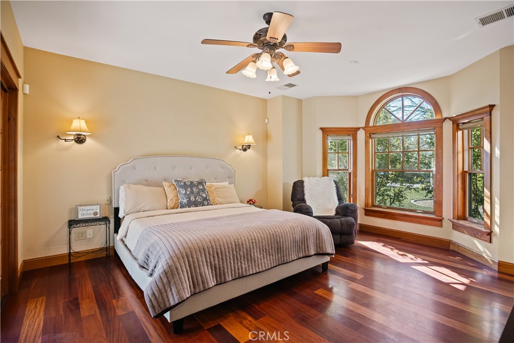 1789 E North Bear Creek, Merced, CA 95340