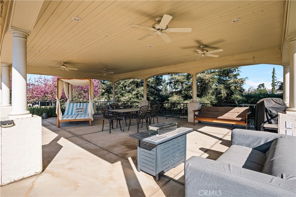 1789 E North Bear Creek, Merced, CA 95340