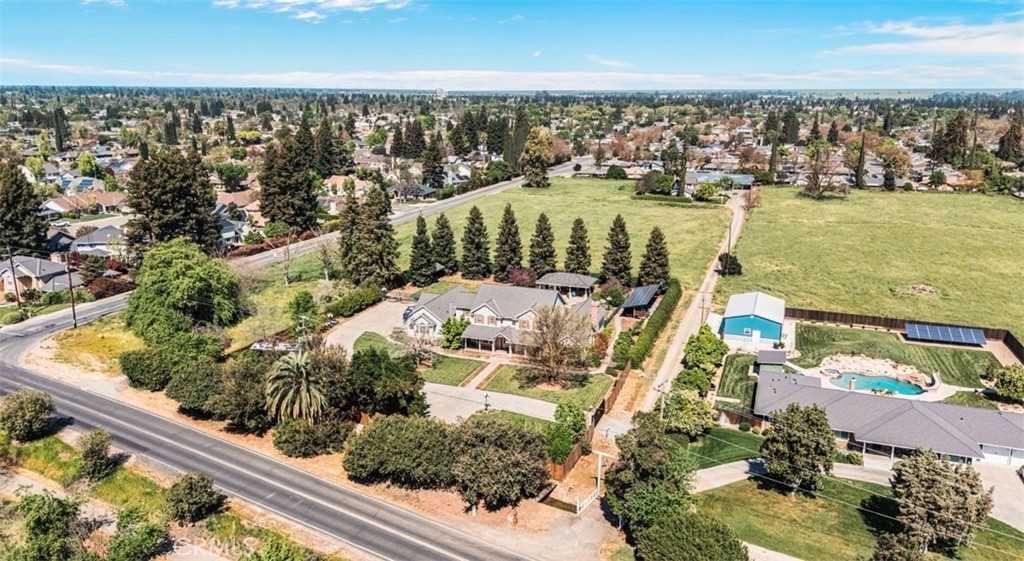 1789 E North Bear Creek, Merced, CA 95340