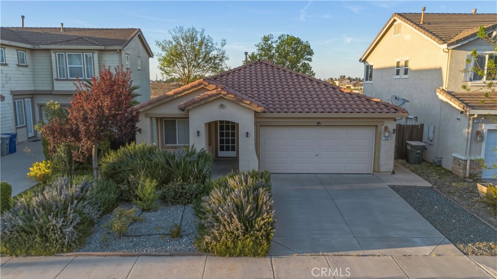 1525 La Sierra St, Merced, CA 95348