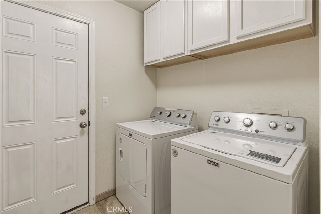 1525 La Sierra St, Merced, CA 95348