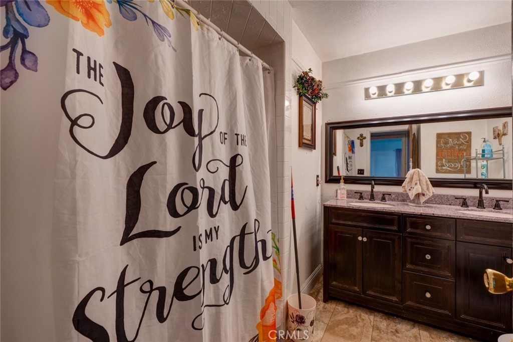 387 Judy Dr, Atwater, CA 95301