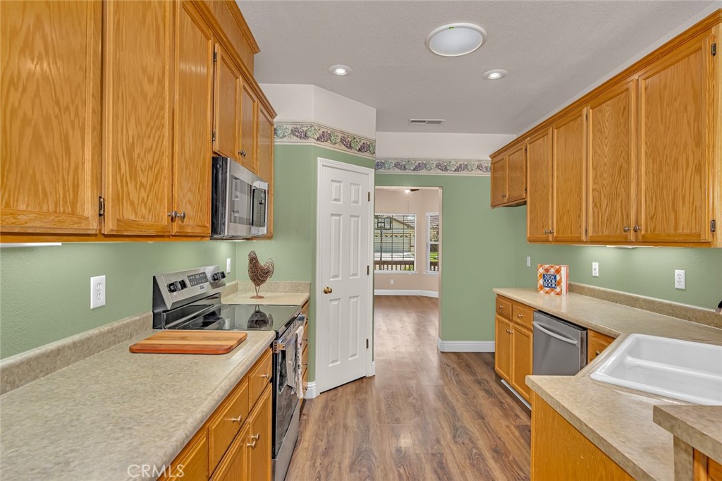 3877 Pintail Ct, Merced, CA 95340