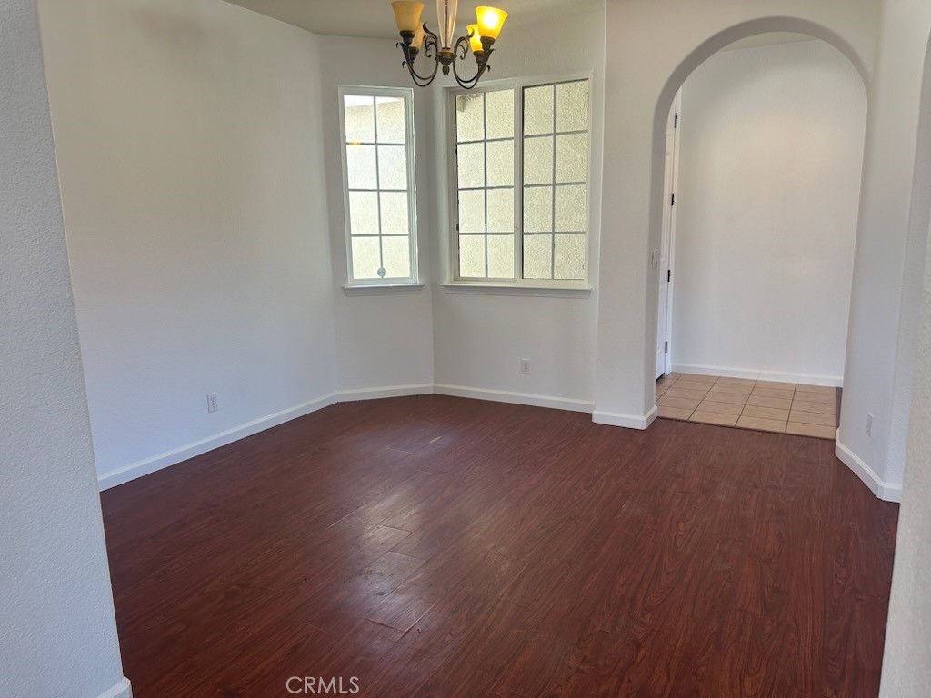 423 Pisa St, Los Banos, CA 93635