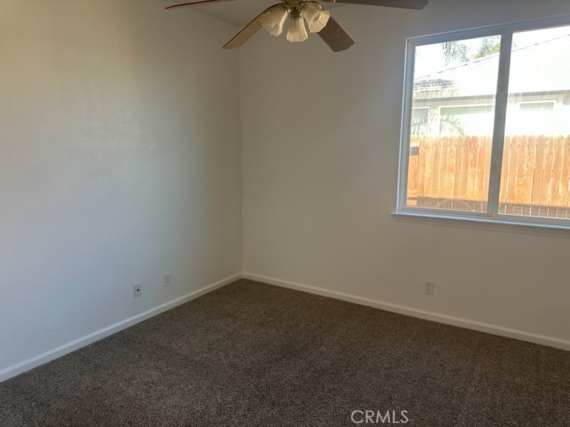 423 Pisa St, Los Banos, CA 93635