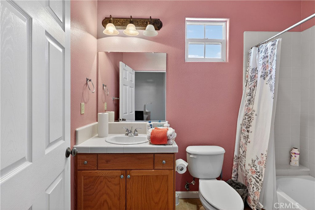 8815 Laguna, Chowchilla, CA 93610