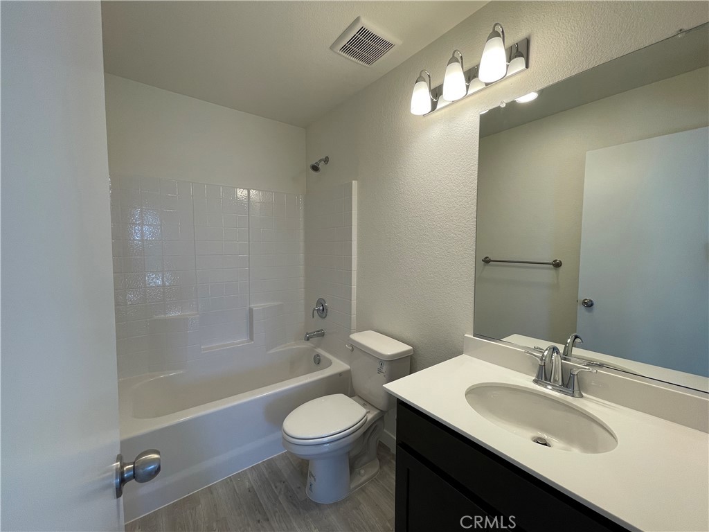 786 Stone Ridge East Ave, Merced, CA 95341