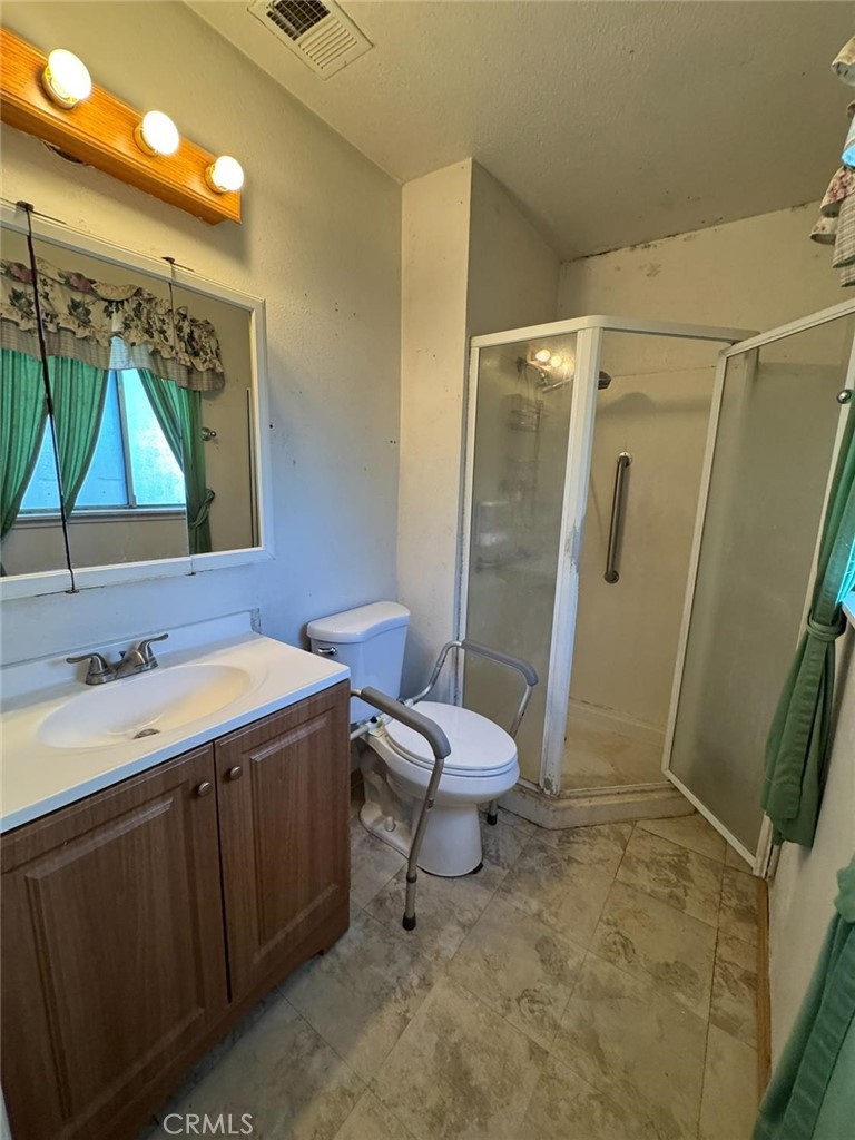 4201 Chalmer Ct, Denair, CA 95316