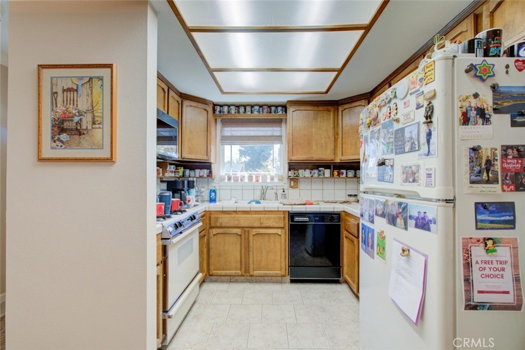 1625 Sheldon, Modesto, CA 95350