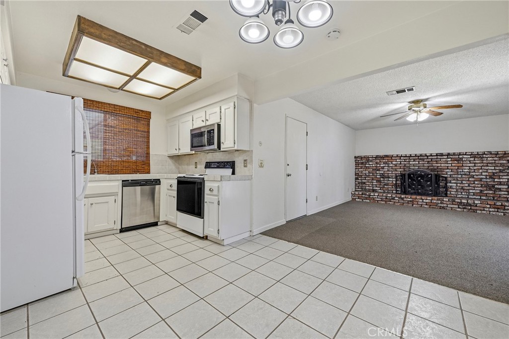 3440 La Jolla Dr, Merced, CA 95348