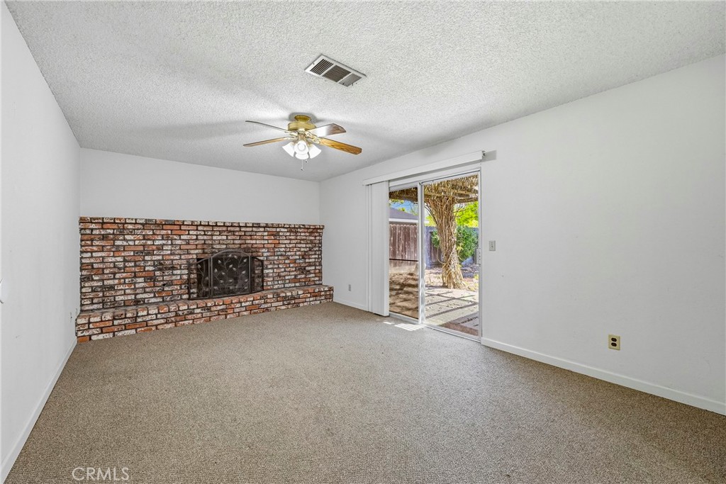 3440 La Jolla Dr, Merced, CA 95348