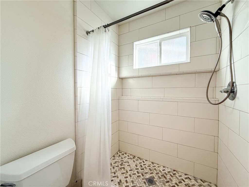 2933 Crestwood Ct, Merced, CA 95348