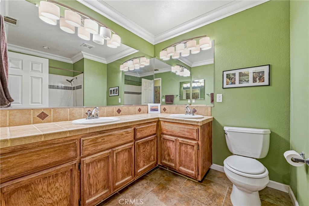 3438 Tres Logos Dr, Merced, CA 95348