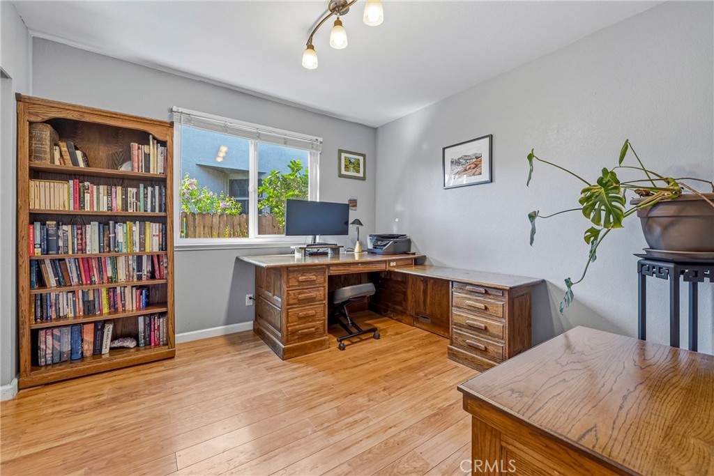 3438 Tres Logos Dr, Merced, CA 95348