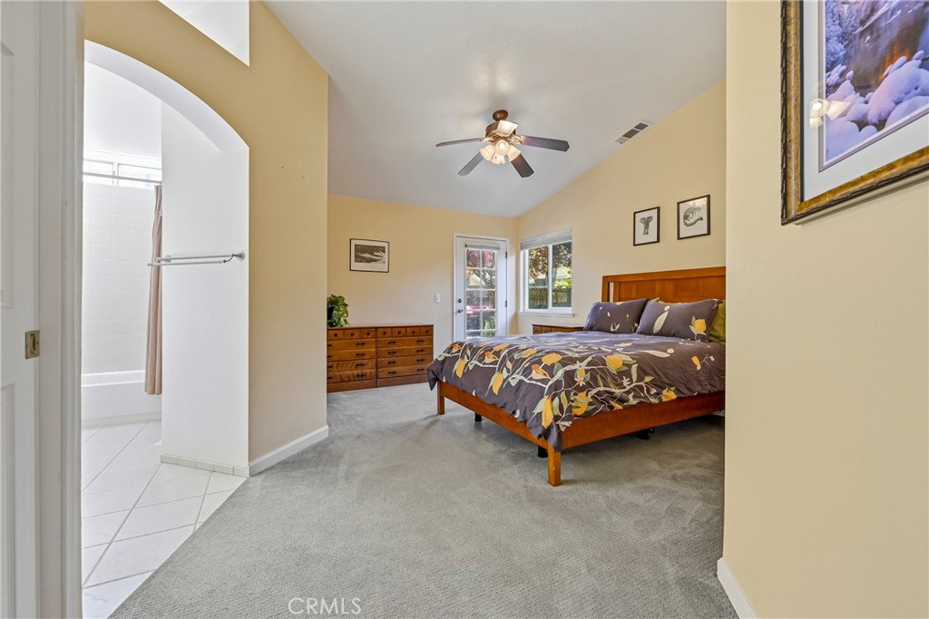 3438 Tres Logos Dr, Merced, CA 95348